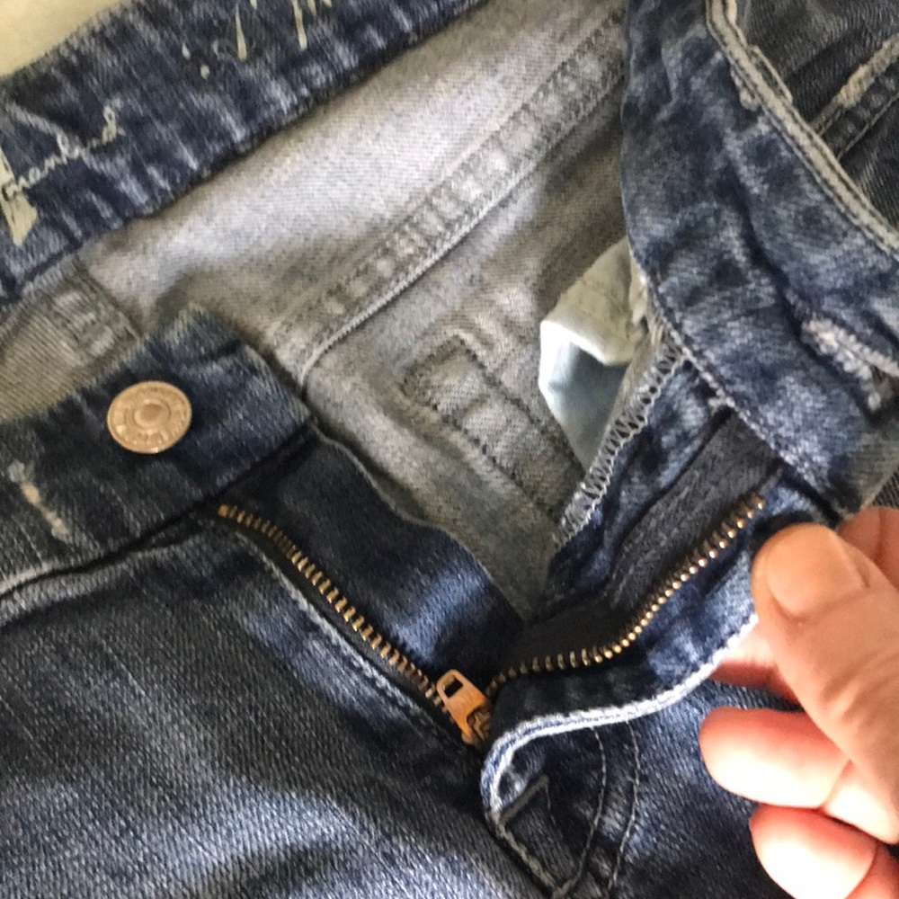 Jeans - Picture 4 of 9